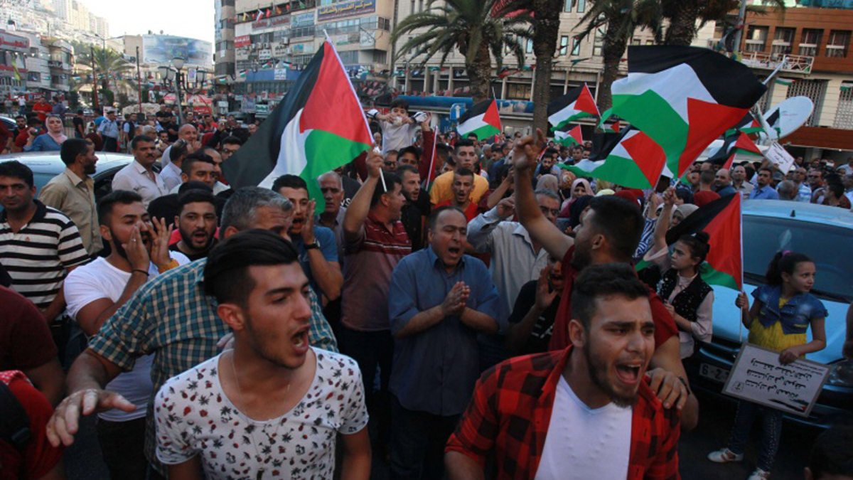 إسرائيل تشرح كيف تربح من الانقسام الفلسطيني