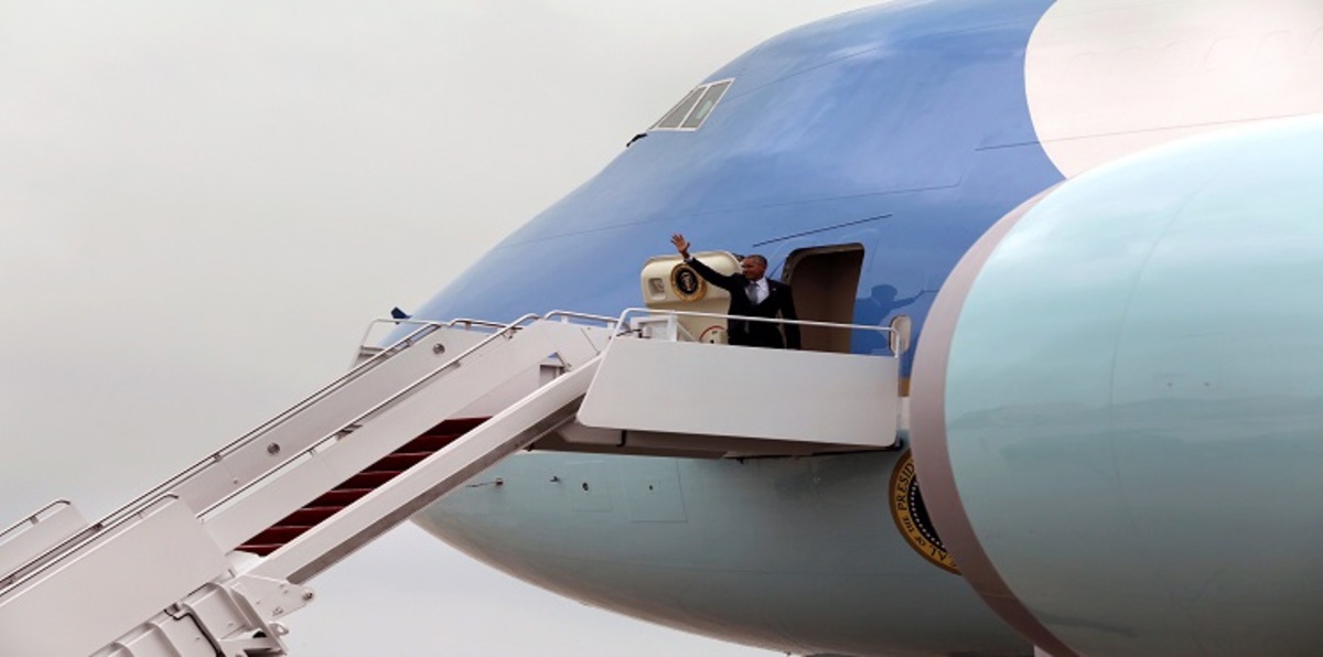 أوباما يغادر إلى إسرائيل لتشييع الراحل شيمون بيريز