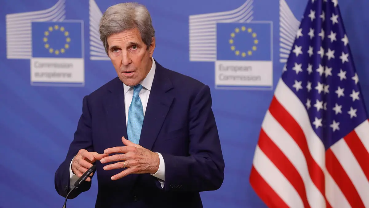 جون كيري: بوتين لن يطفئ الشمس