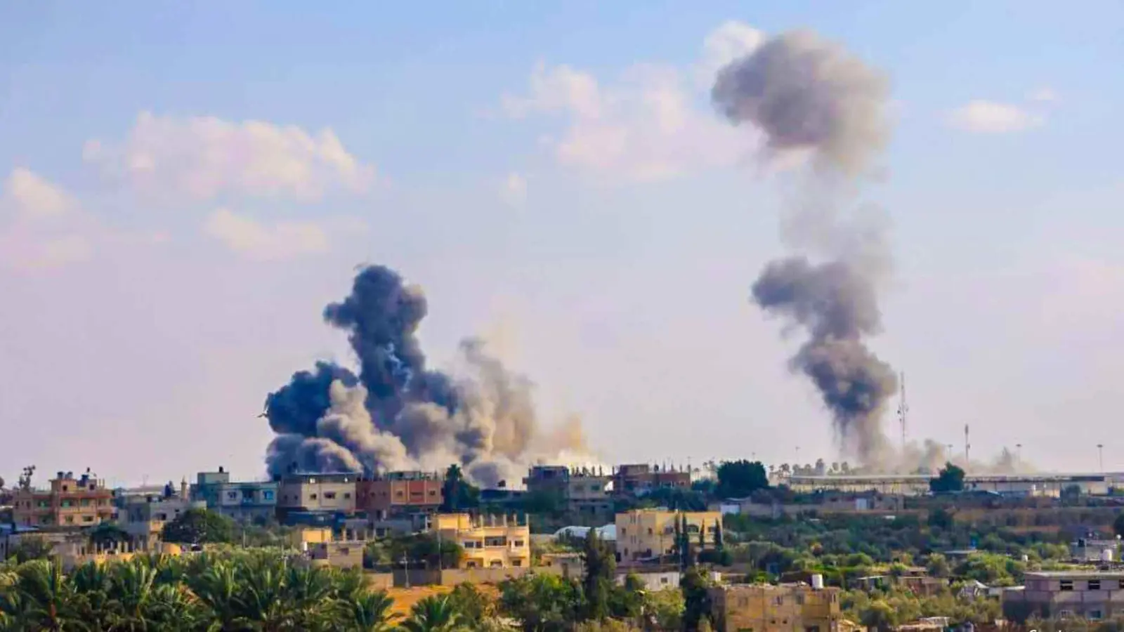 مقتل فلسطينيين اثنين في قصف إسرائيلي على رفح