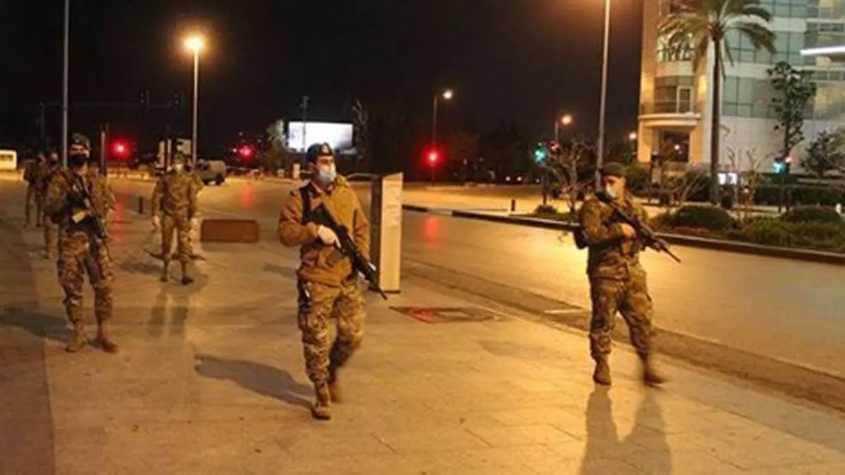 لبنان.. وفاة متظاهر إثر اشتباكات مع الجيش في طرابلس