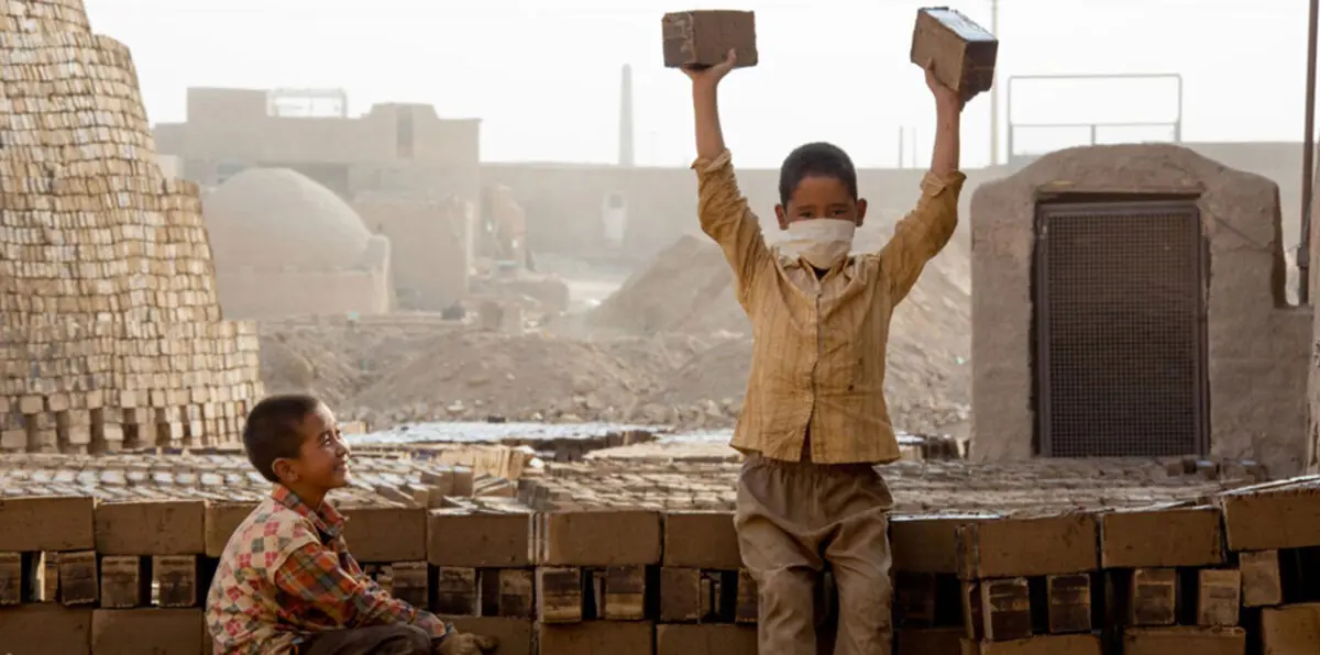 تقرير يكشف تعرض 1286 طفلًا في أصفهان الإيرانية للانتهاكات