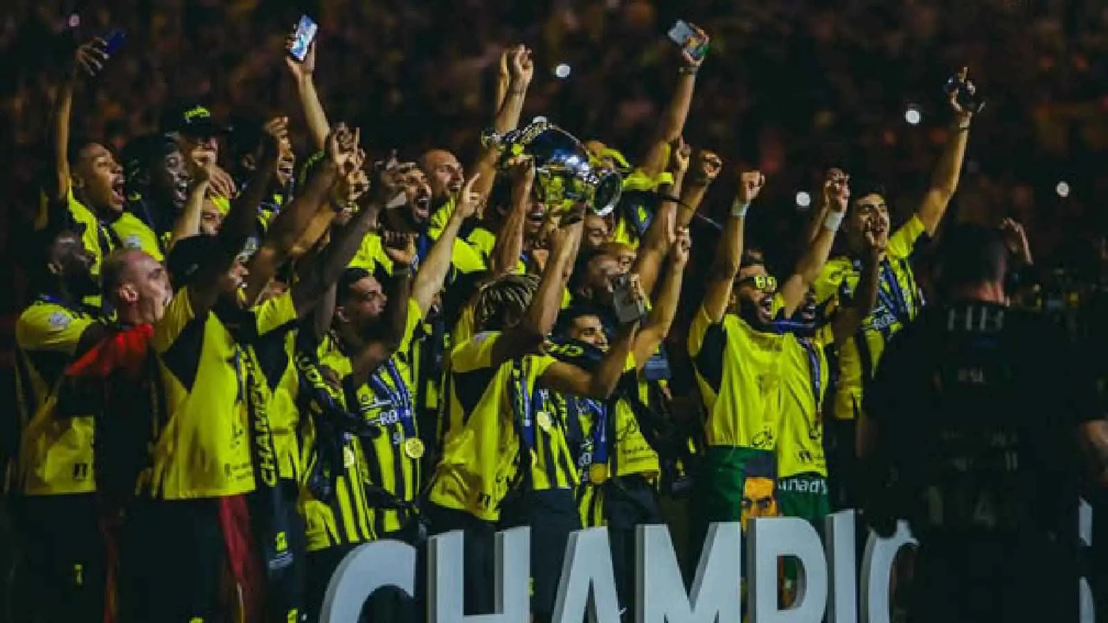 لؤي مشعبي بعد تتويج الاتحاد: لم أعرف النوم بسبب 7 ملايين مشجع (فيديو)