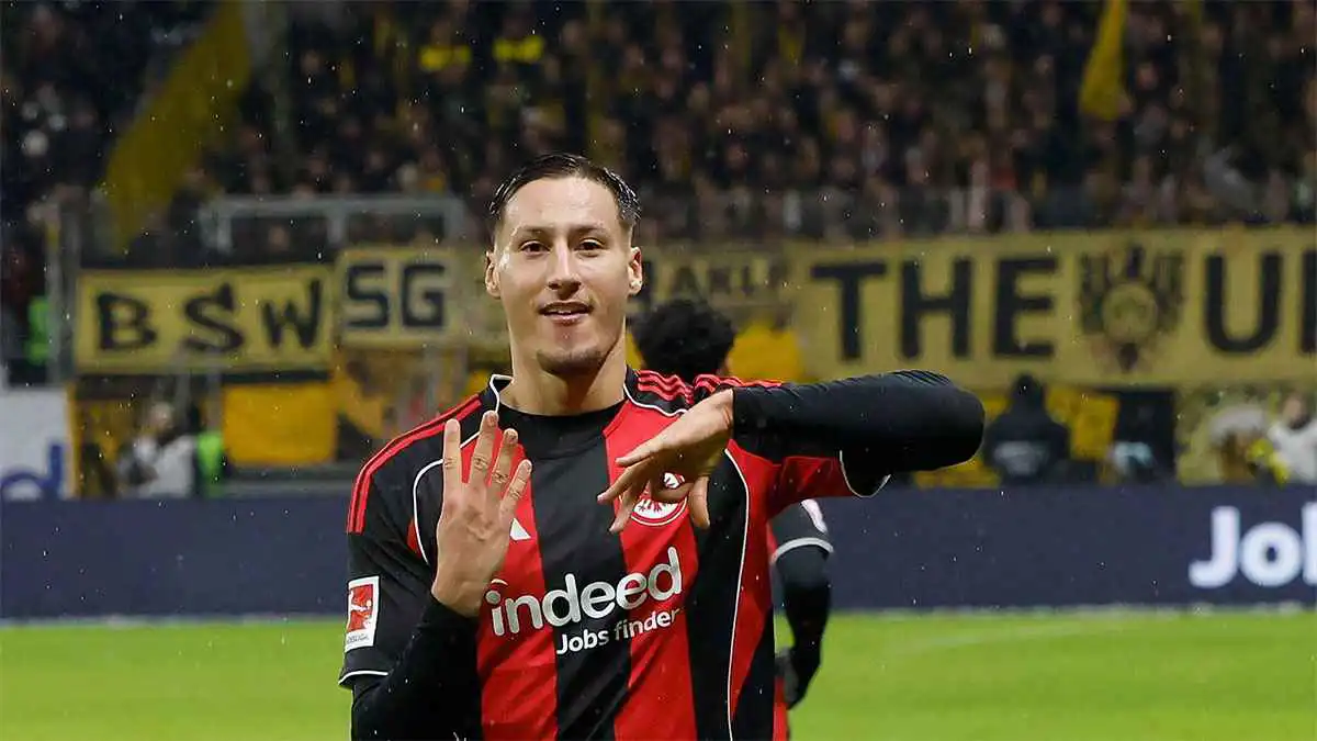 بعد بوعدي وعيسى ديوب.. منتخب المغرب يقترب من نجمي الدوري الألماني