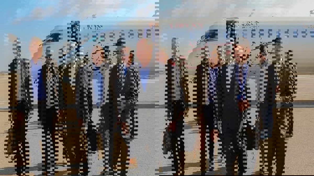 ما السر وراء جلب حكومة الوفاق الليبية جنرالا أمريكيا متقاعدا؟