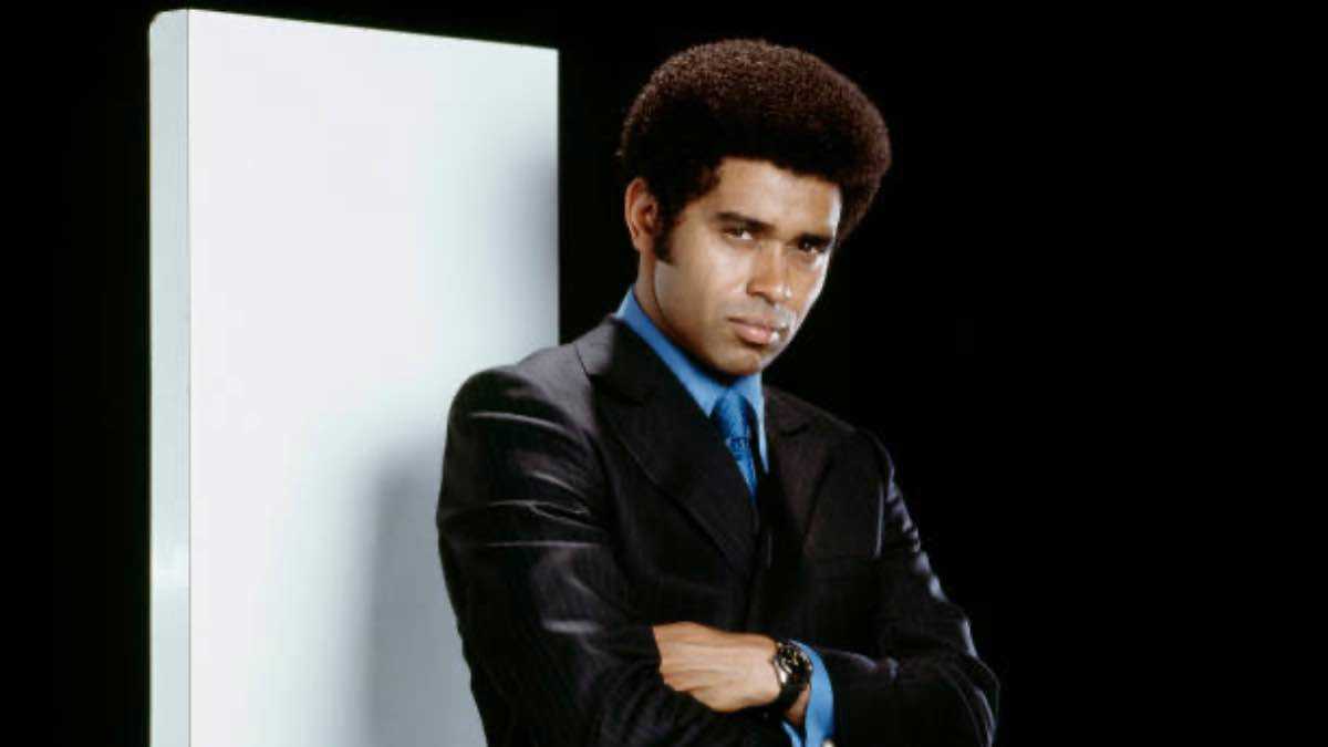 آخر نجوم "أبطال هوغان".. وفاة كينيث واشنطن عن 89 عاما