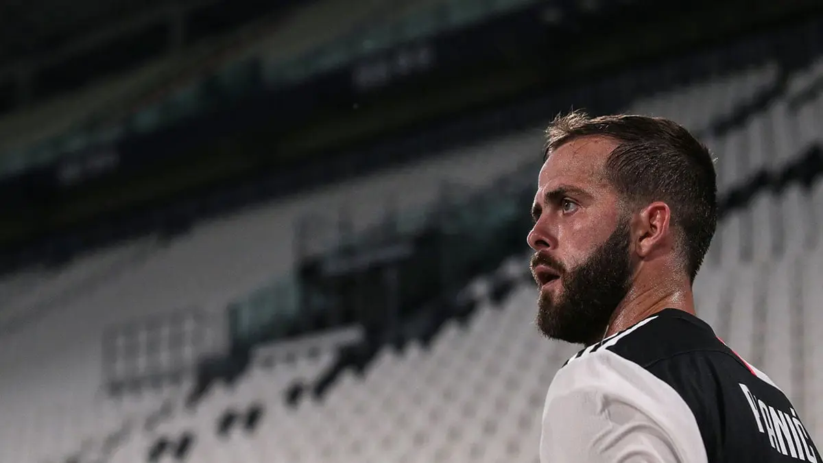 والد بيانيتش يكشف سر عدم انتقال ابنه إلى نادي برشلونة في 2008