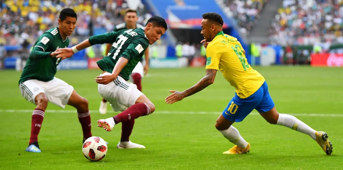 المنتخب البرازيلي ينهي مغامرة المكسيك ويتأهل لربع نهائي كأس العالم (فيديو)