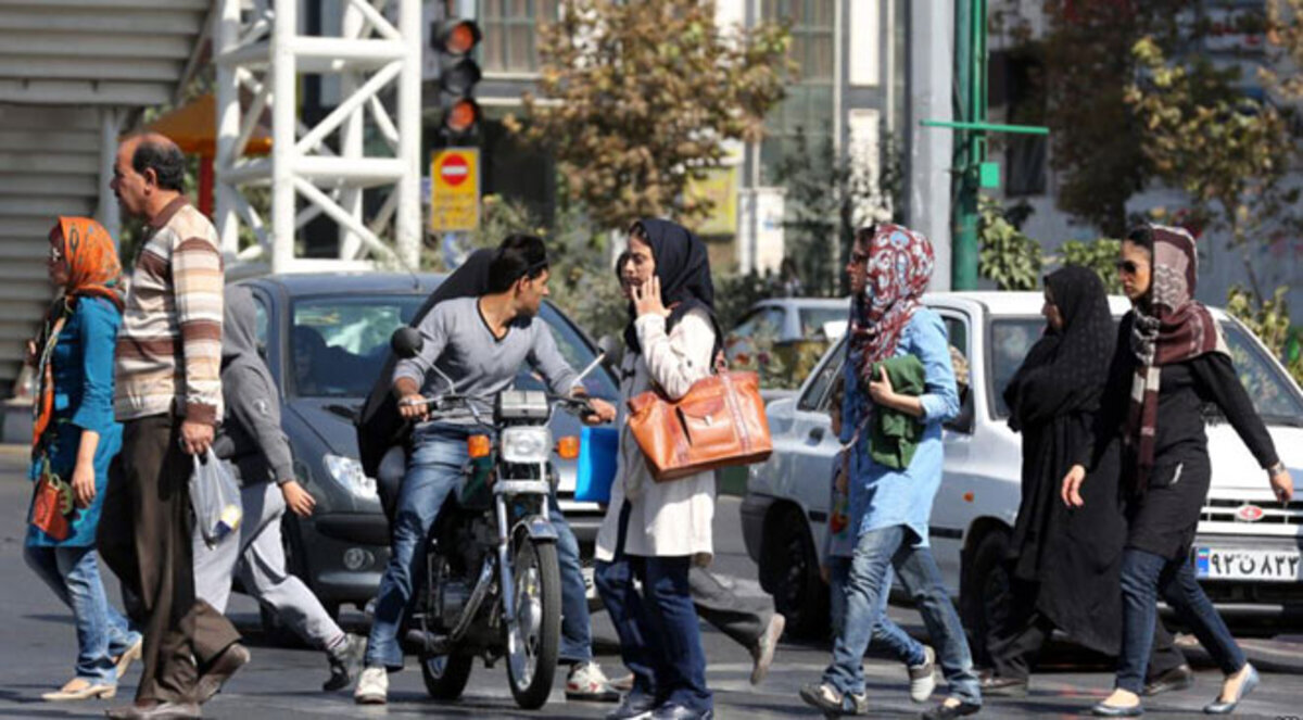 الصعوبات الاقتصادية تُفقد الإيرانيين الأمل بروحاني