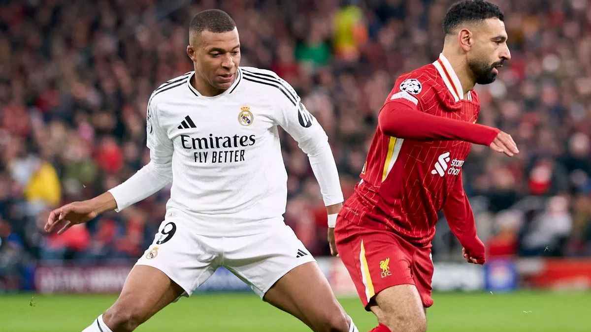 أسطورة آي سي ميلان: صلاح أكثر جدارة من مبابي بالكرة الذهبية 2025