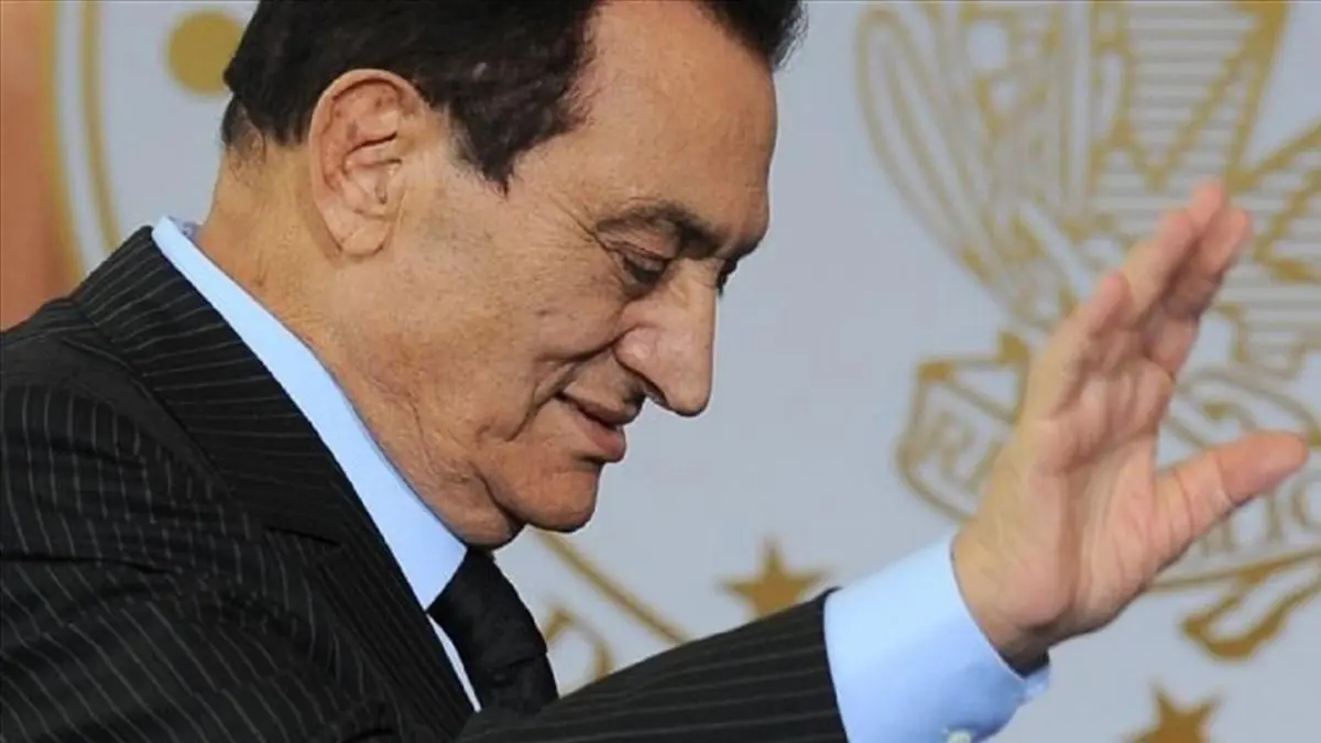 أبرز المحطات في حياة الرئيس المصري الراحل محمد حسني مبارك