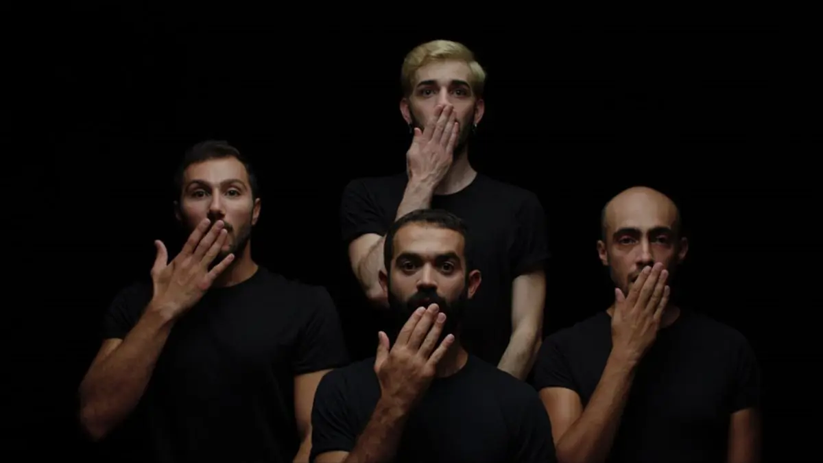 "بشتاقلك ساعات".. فيلم مصري يثير ضجة كبيرة لتناوله المثلية