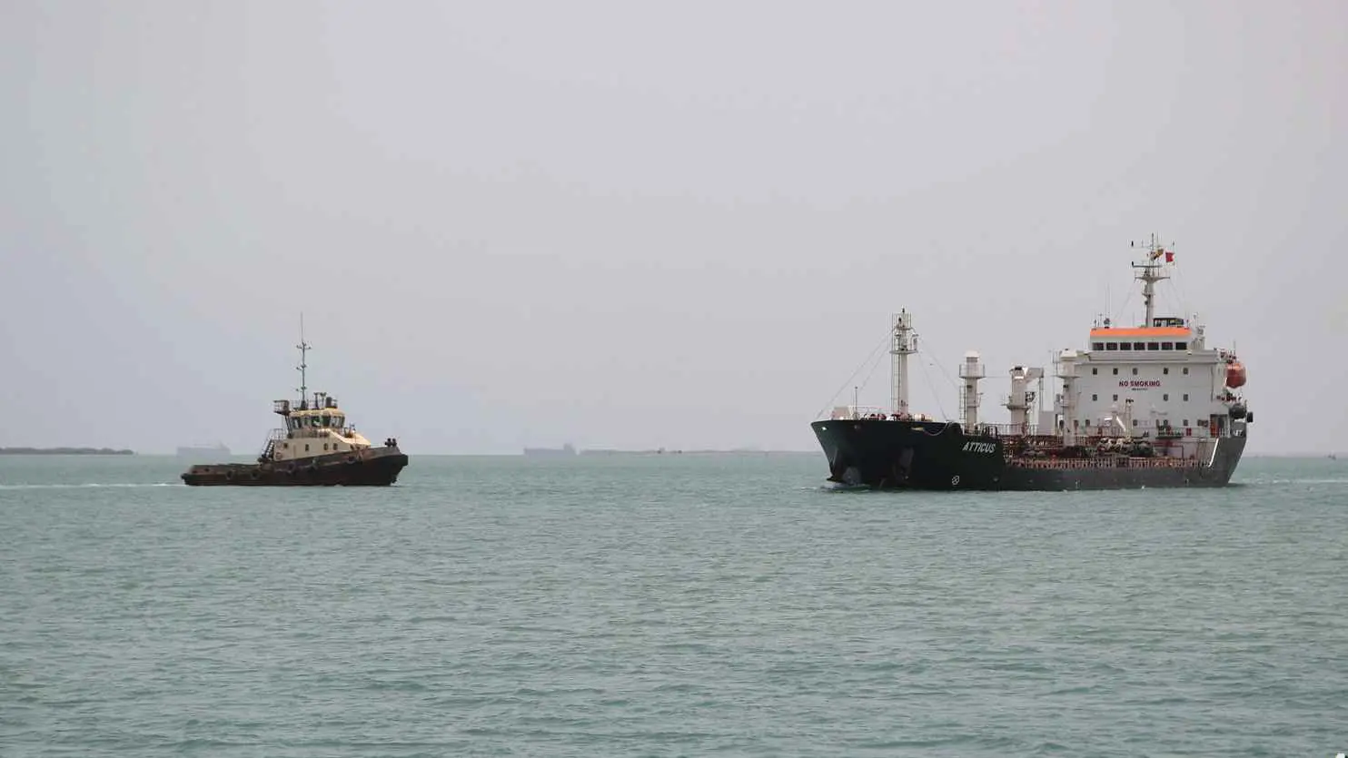 وقف العمليات الأمريكية ضد الحوثي.. مؤشرات لصفقة مع طهران