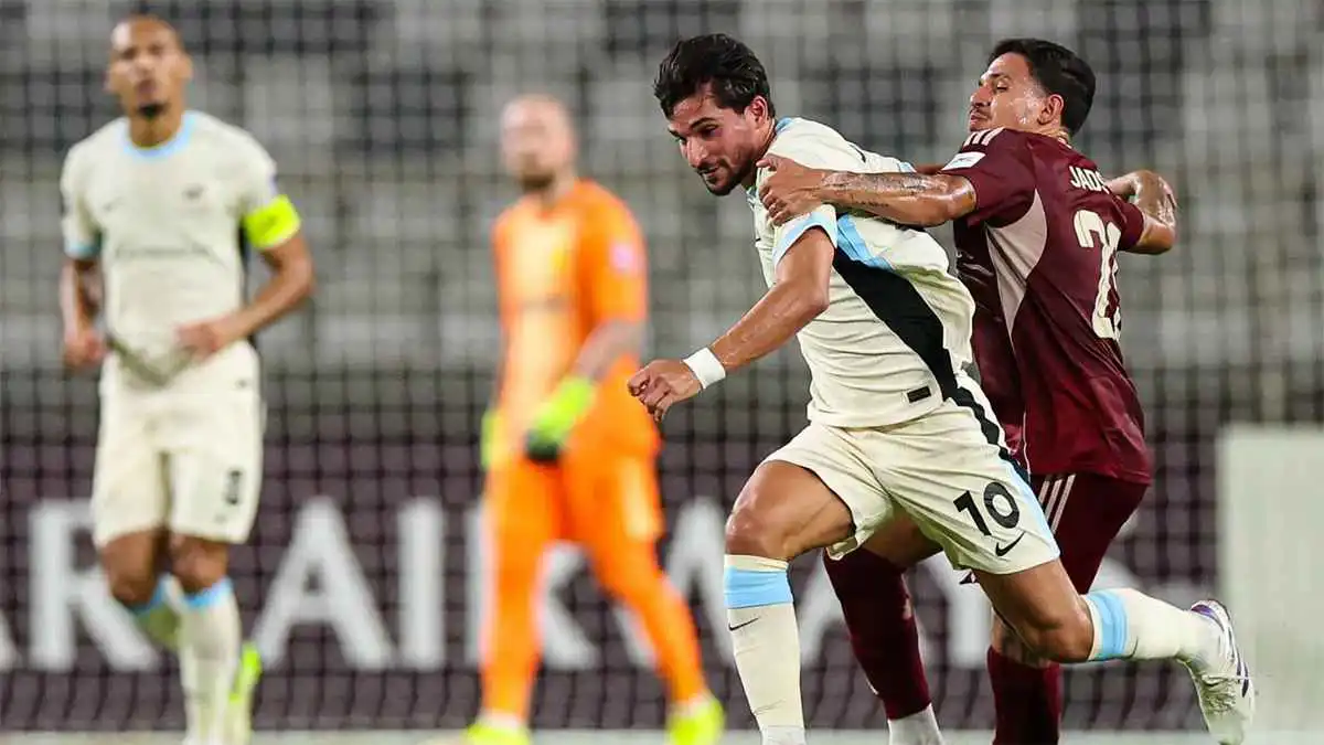 أكثر لاعب أبهر جمهور الاتحاد رغم الخسارة أمام الوحدة