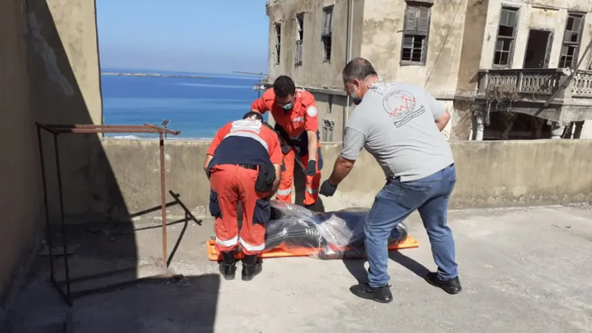انهيار شرفة منزل في لبنان يكشف جريمة قتل ضحيتها "مجهول" (صور)