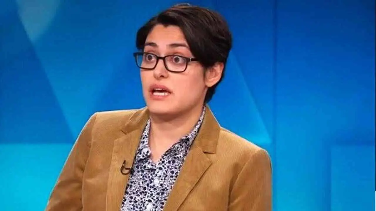 إيرانية في قلب "البنتاغون".. من هي آرين طبطبائي؟