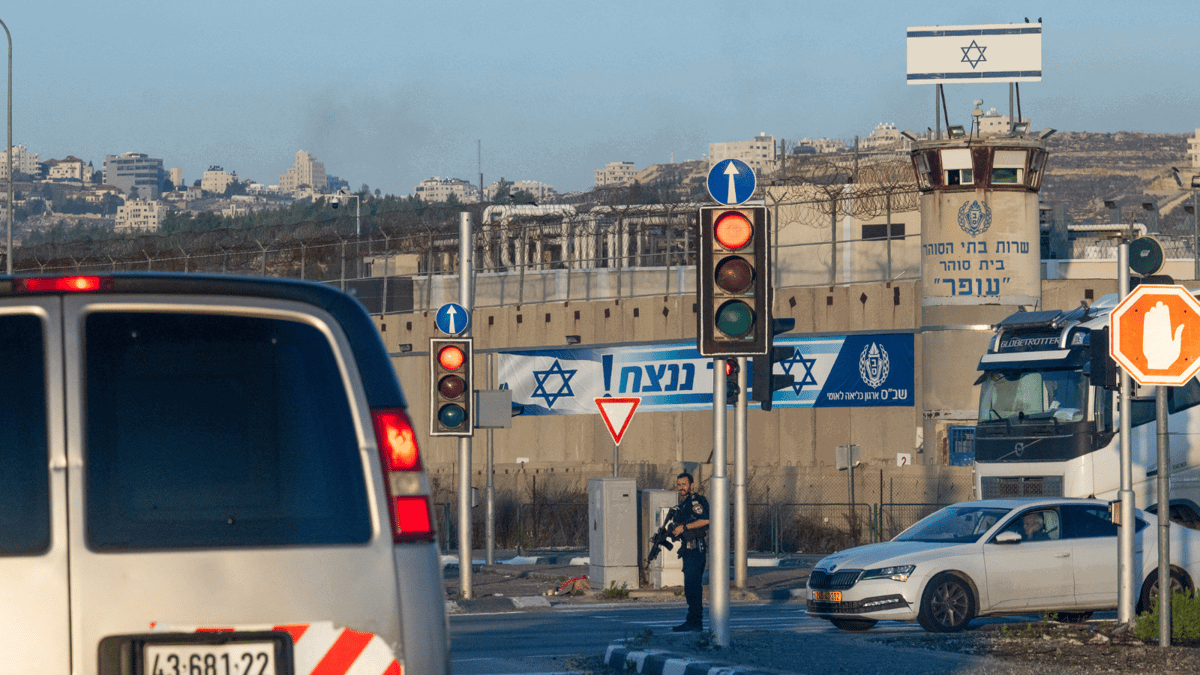 بعد الإفراج عنهن.. أسيرات فلسطينيات يروين قصصا صادمة 