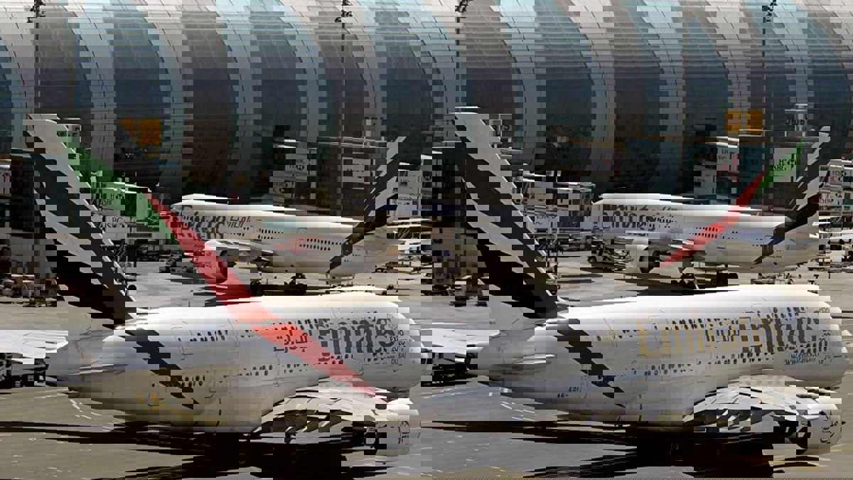 الإمارات تسمح جزئيا برحلات "الترانزيت" في بعض مطاراتها