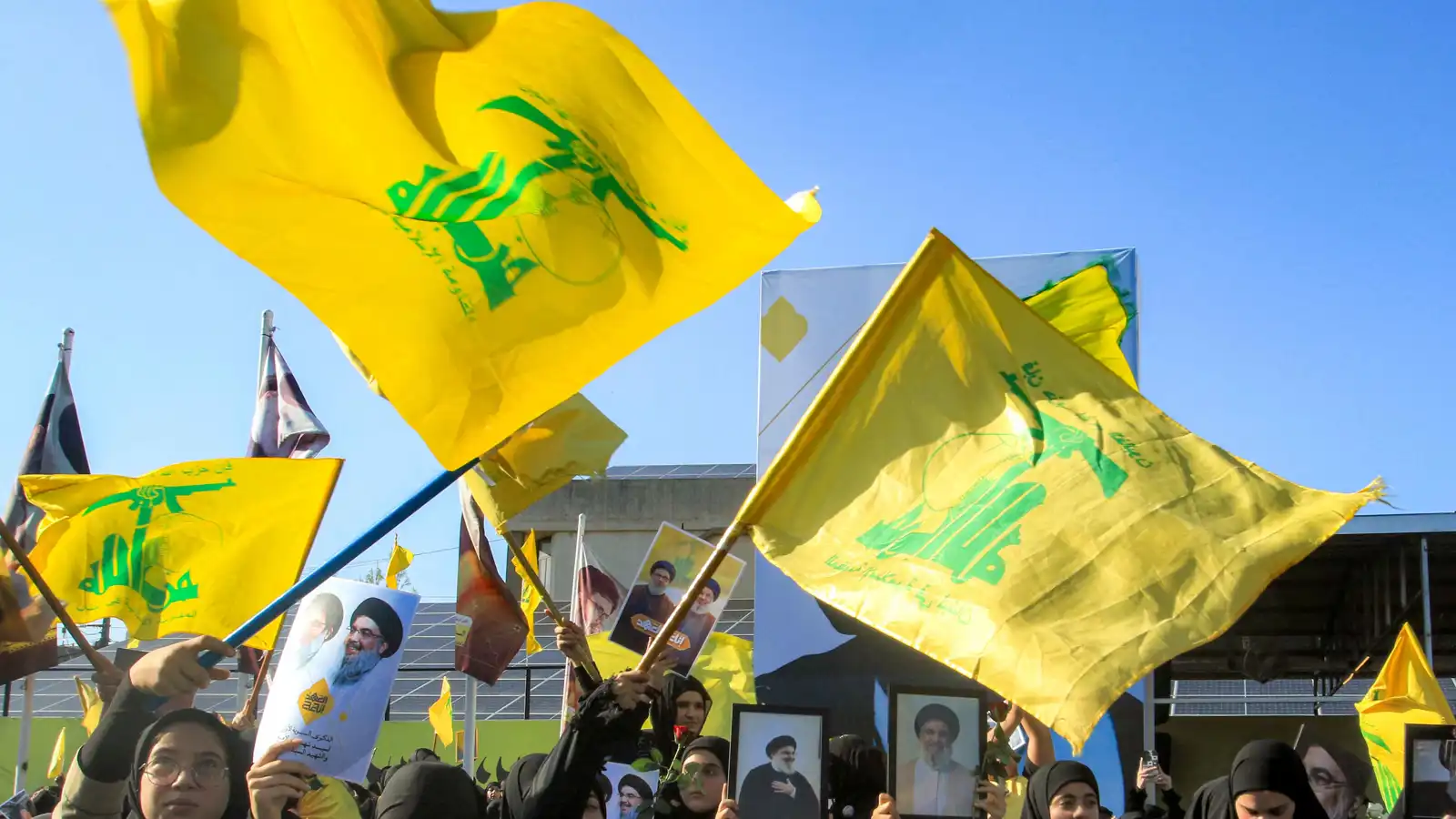 بعد رصد تحركات لحزب الله.. إسرائيل توجه تحذيرا غير مسبوق للبنان