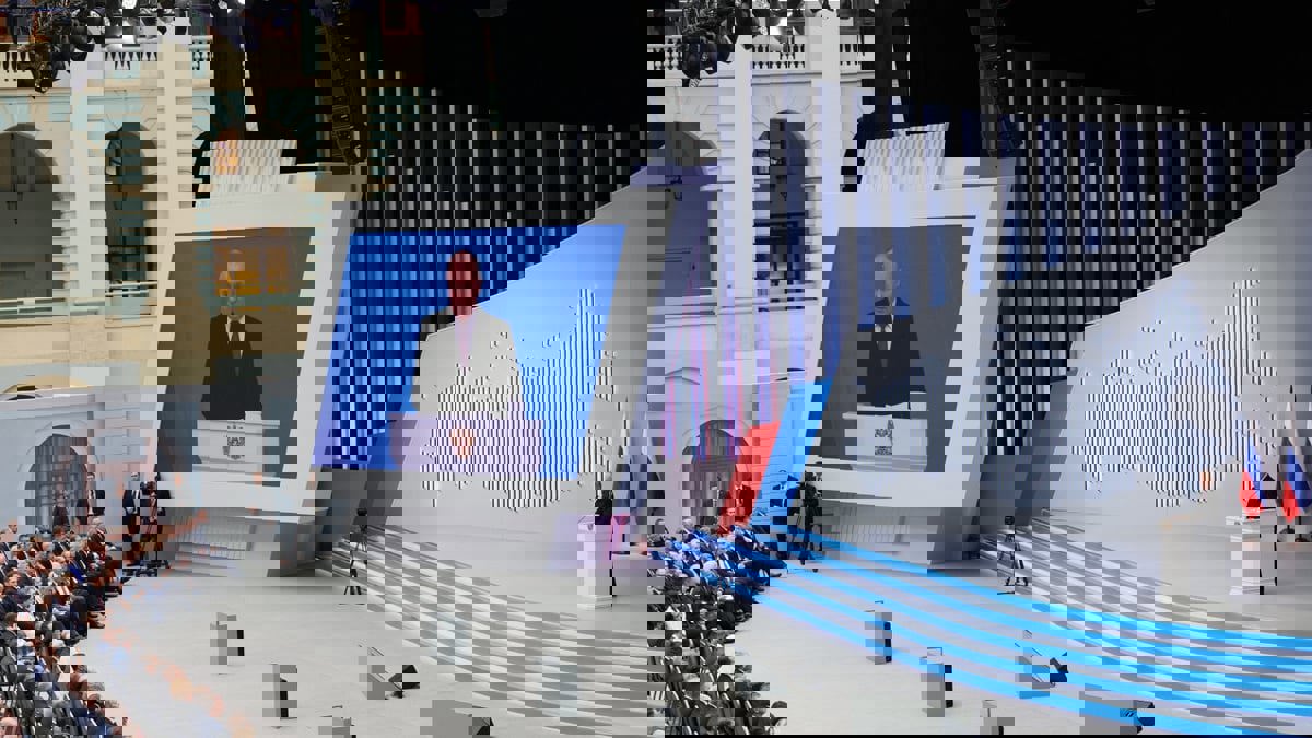 "ادعاءات كاذبة".. بوتين ينفي نيّة روسيا نشر أسلحة نووية في الفضاء