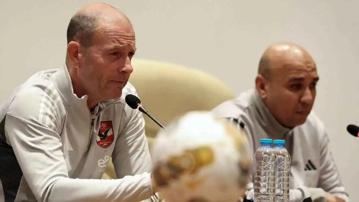 تعليق ناري من توروب مدرب الأهلي المصري عن أزمة إمام عاشور