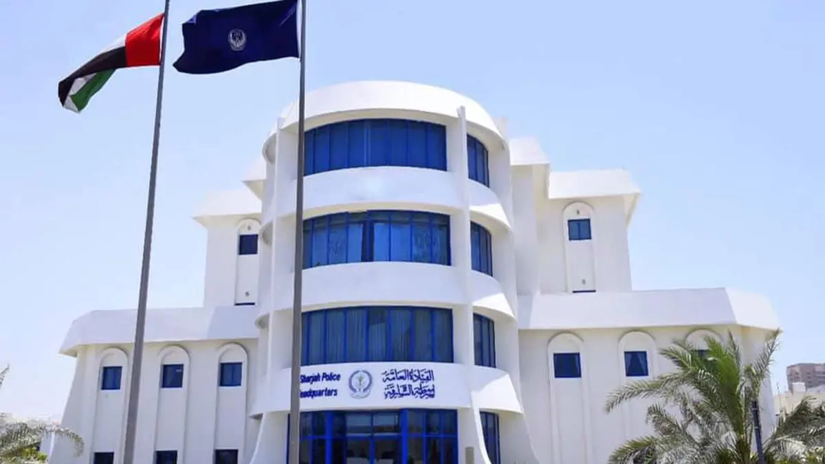 الشارقة.. اختناق طفل "آسيوي" علق داخل سيارة متوقفة بجوار منزل ذويه