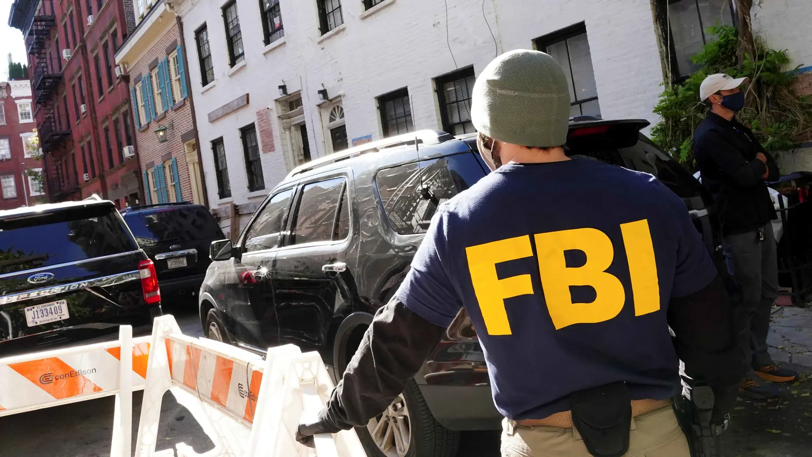 ضبط رقم قياسي من العبوات الناسفة بحوزة أمريكي (صور)