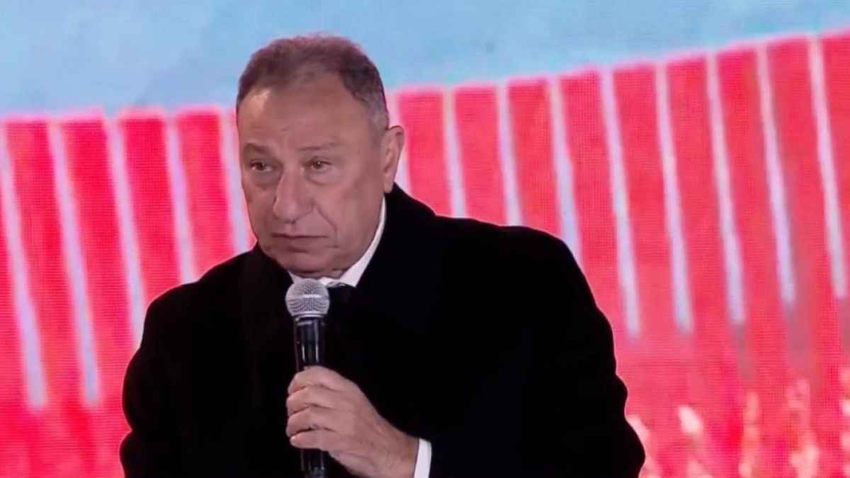 الخطيب يوجه ضربة قوية لأسطورة الأهلي المصري