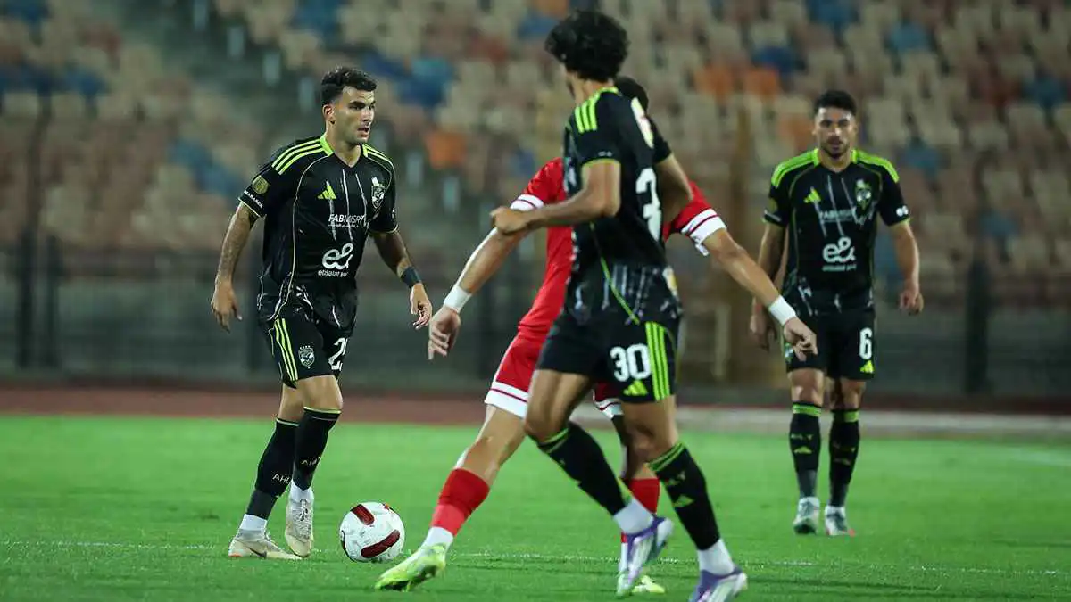 أول عقوبة من الأهلي على لاعبيه في الموسم الجديد