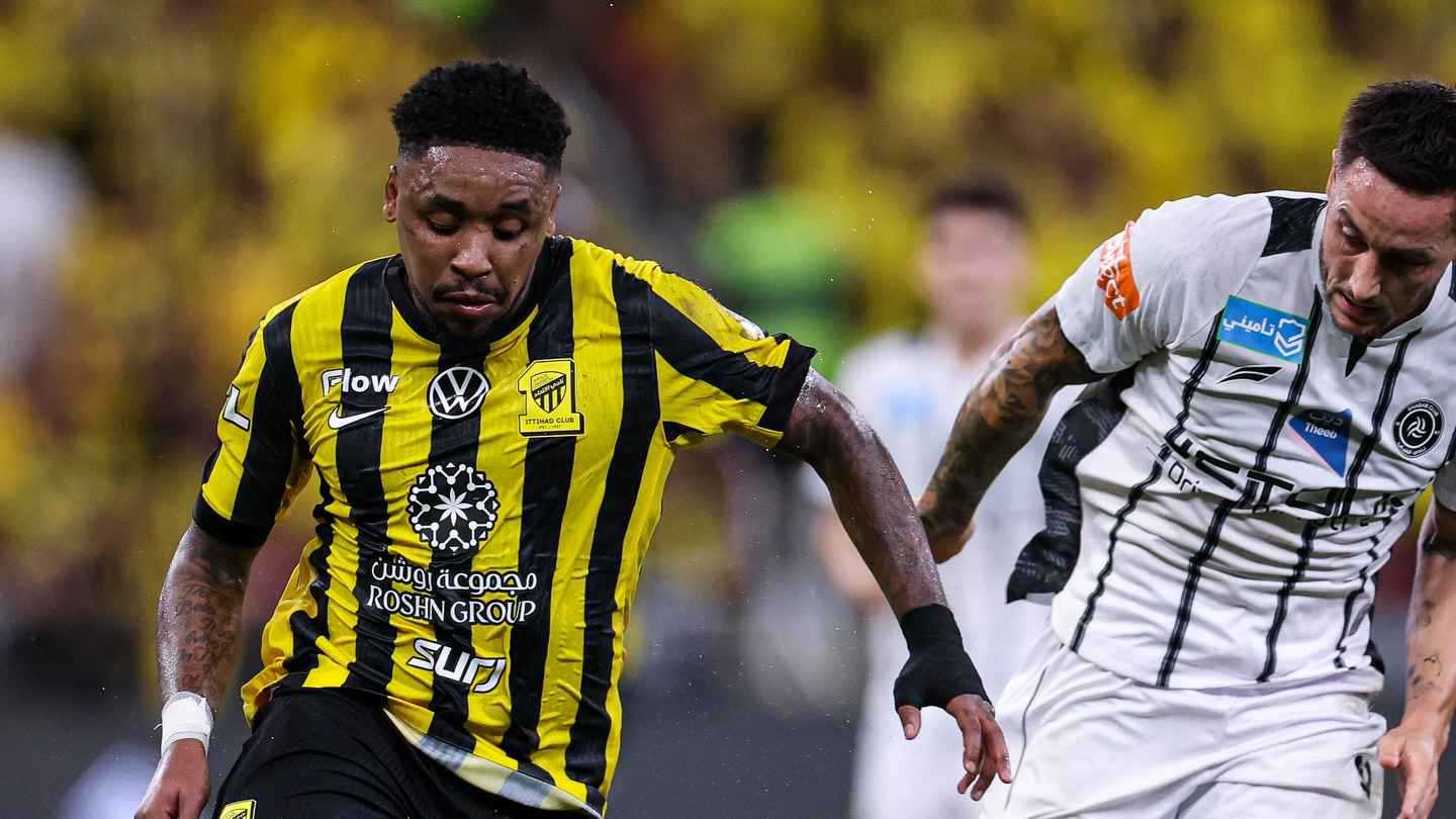 الاتحاد يهزم الشباب بثنائية ويواصل استفاقته في الدوري السعودي (فيديو)