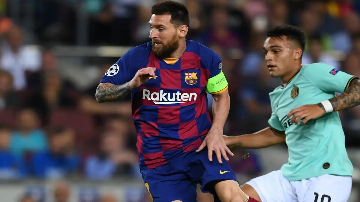 صحفي إيطالي شهير يحلل موقف ميسي ومارتينيز في سوق الانتقالات‎