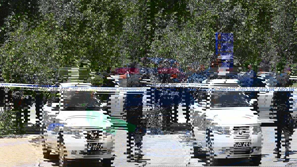 في خضم الاستعداد لانتخابات الرئاسة.. إيران تعتقل نشطاء حقوقيين