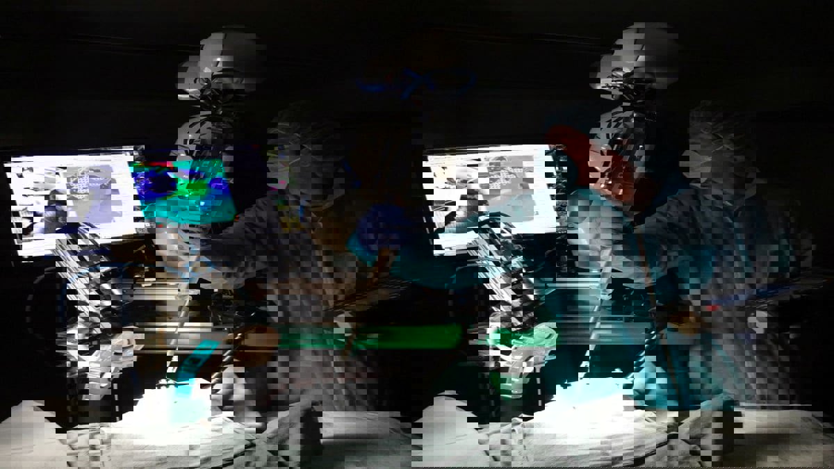 منافع ثورية لاستخدام الروبوتات في غرف العمليات الجراحية