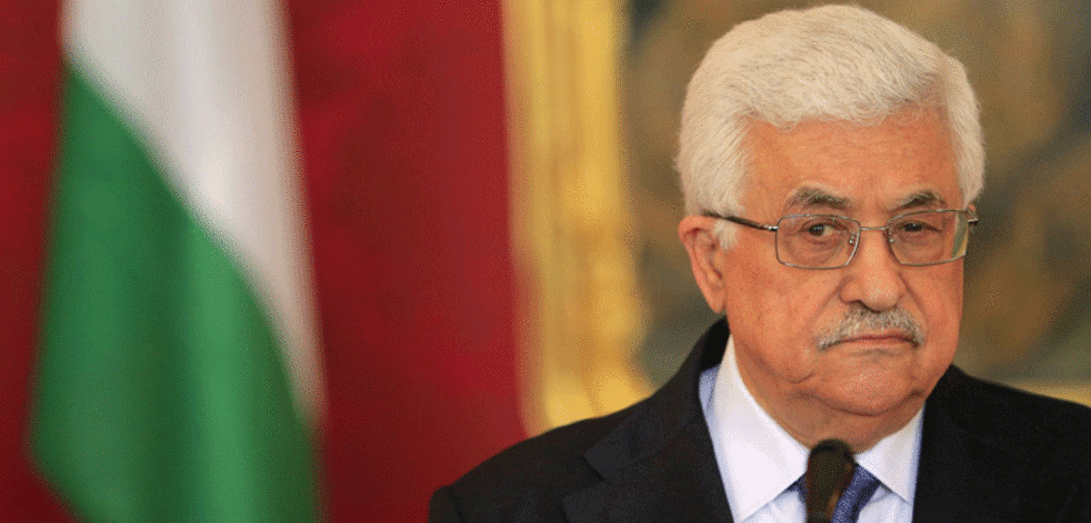 "فتح" بغزة تدعو عباس لإقالة حكومة الوفاق