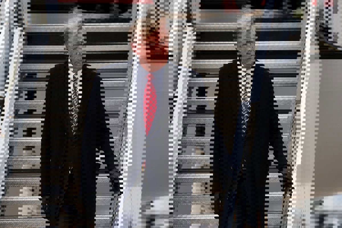 2024... وانتظارالبجعة السوداء!