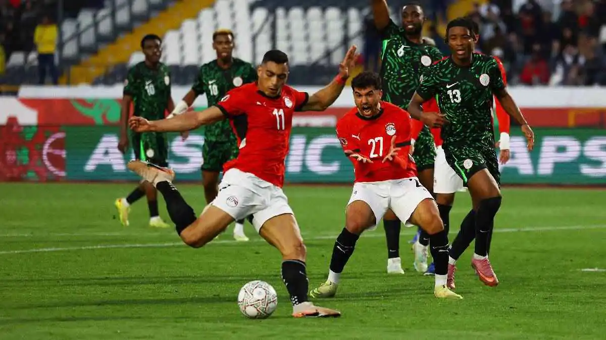 مفاجأة مدوية.. 20 محترفا في أوروبا يقتربون من تمثيل منتخب مصر