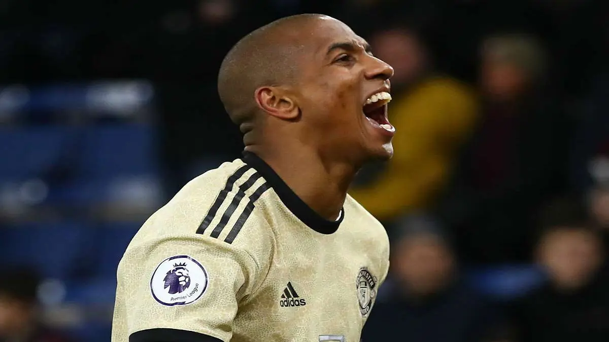 رسميا.. آشلي يونغ ينضم لإنتر ميلان