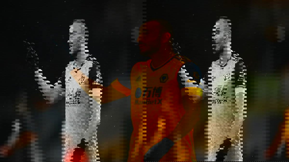 الأهلي ينافس الهلال على ضم المدافع المغربي رومان سايس