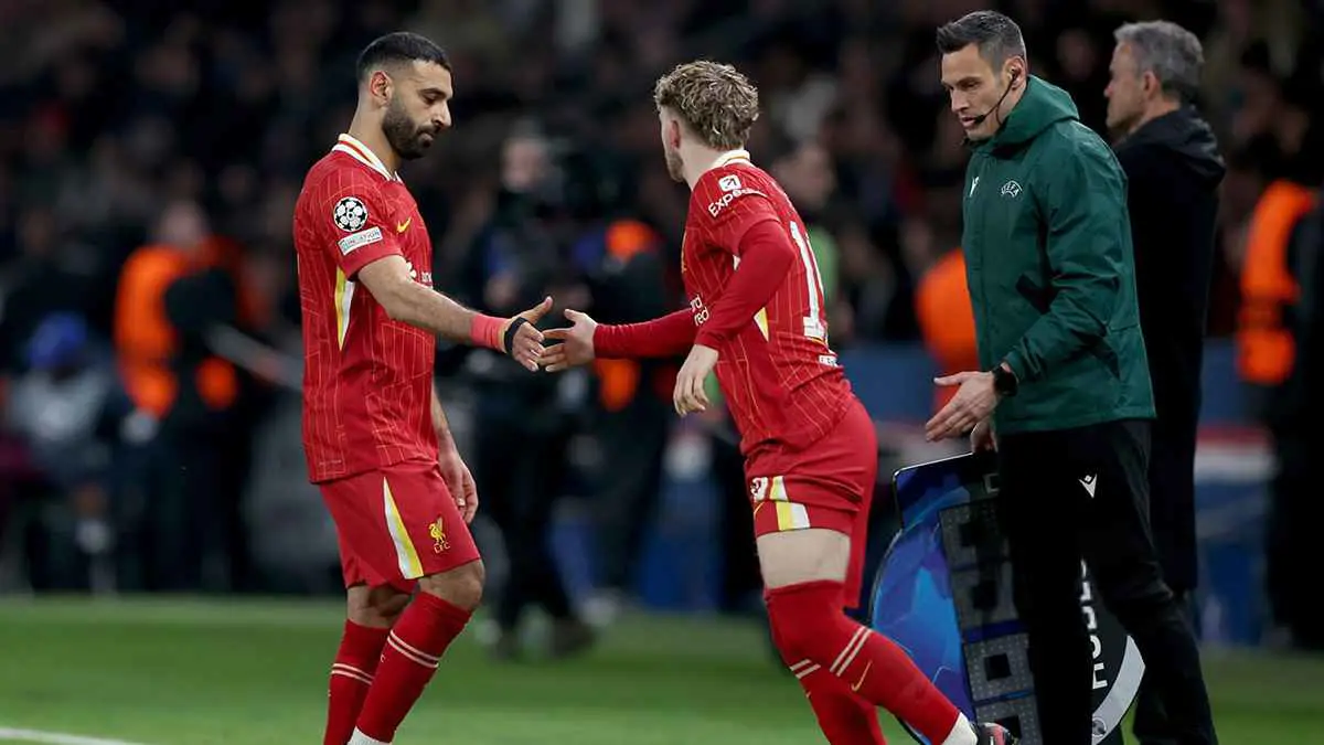 صفقات مدوية.. ليفربول يحدد 3 نجوم لخلافة محمد صلاح