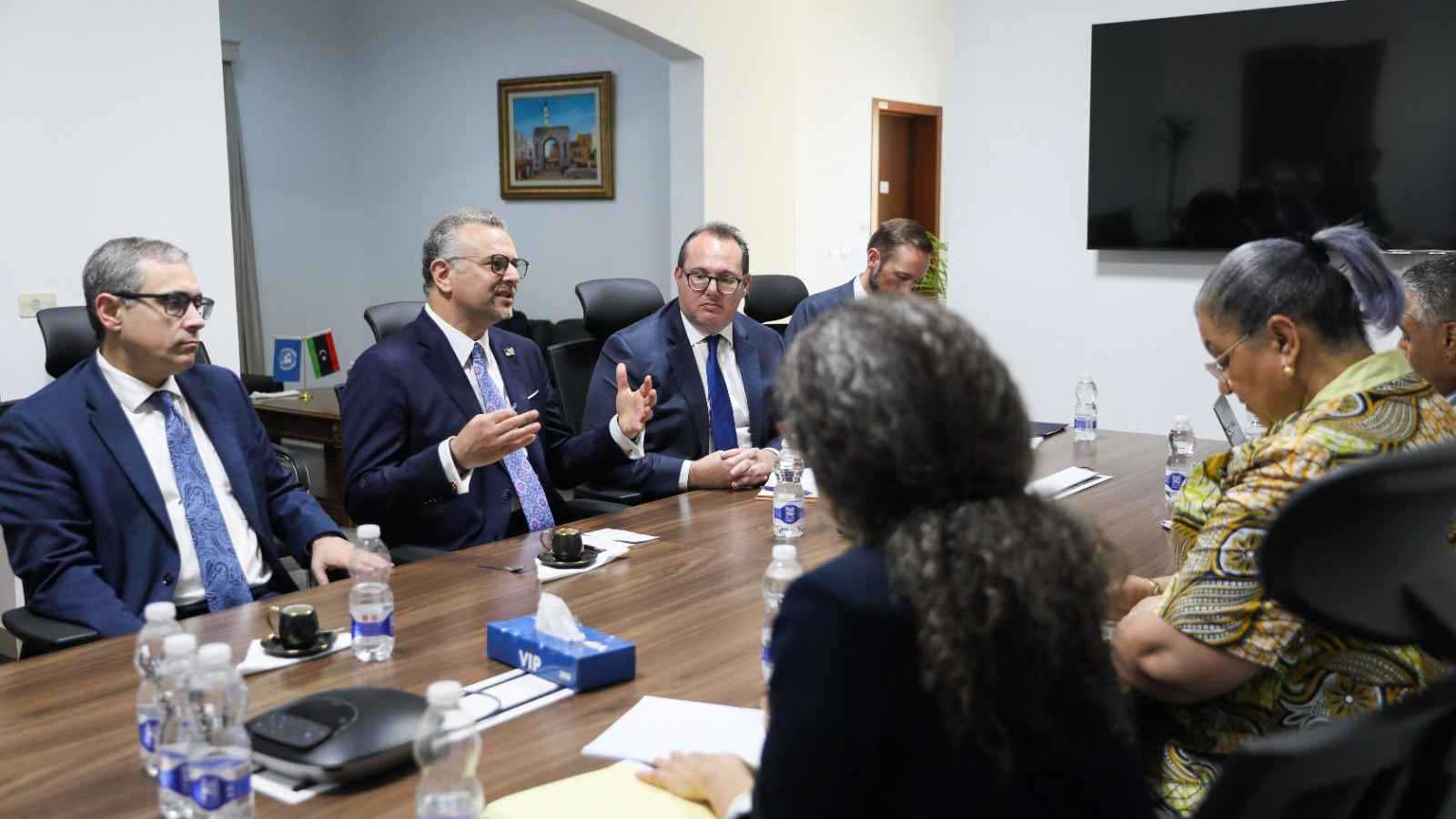 مع تعثر الخريطة الأممية.. هل تنجح مساعي بولس لتوحيد الحكومتين في ليبيا؟