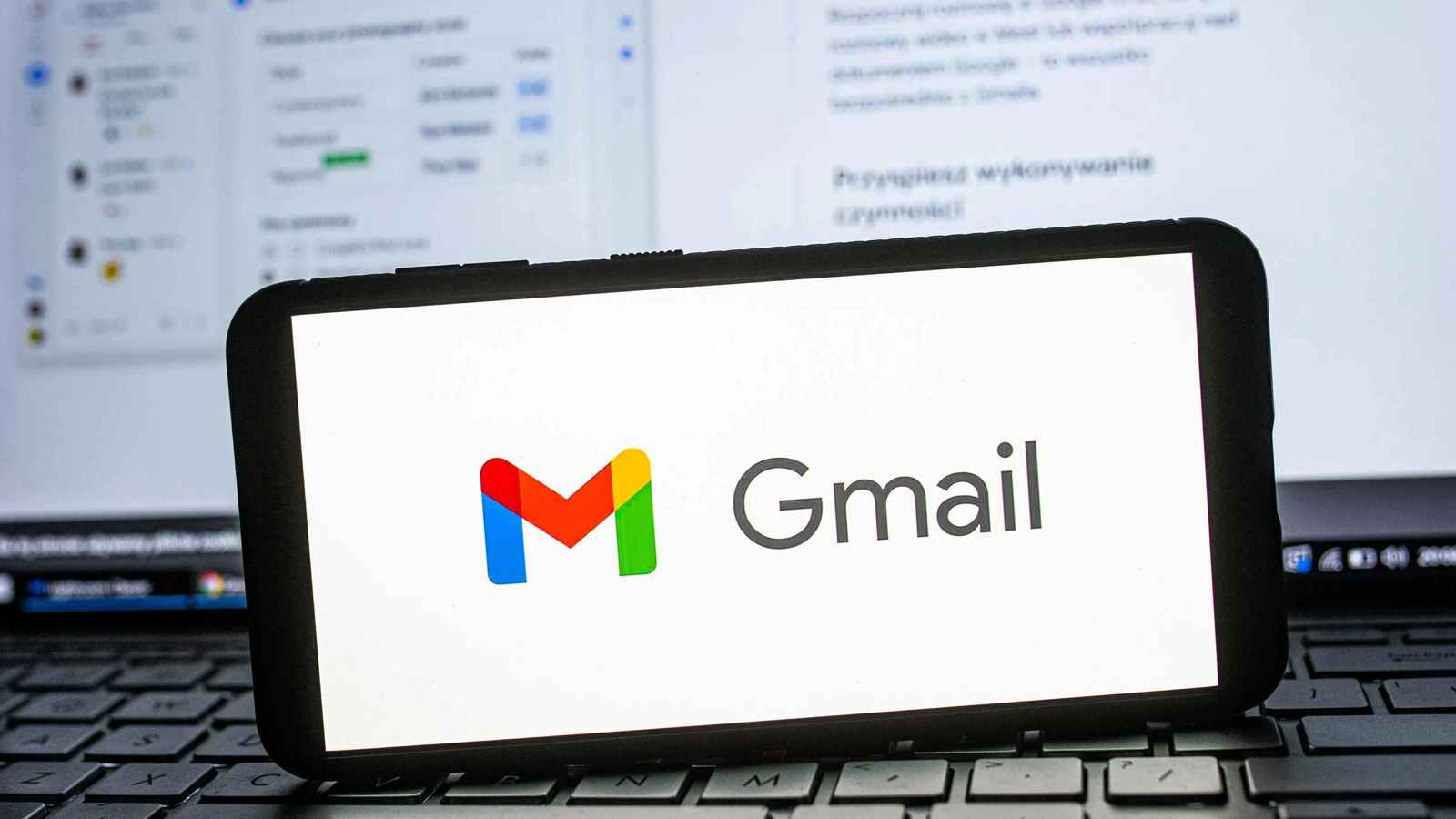 غوغل تطالب مستخدمي جيميل بتغيير كلمات المرور فوراً