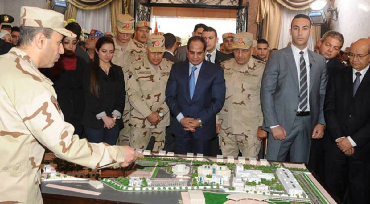 صورة: المشير طنطاوي بصحبة السيسي