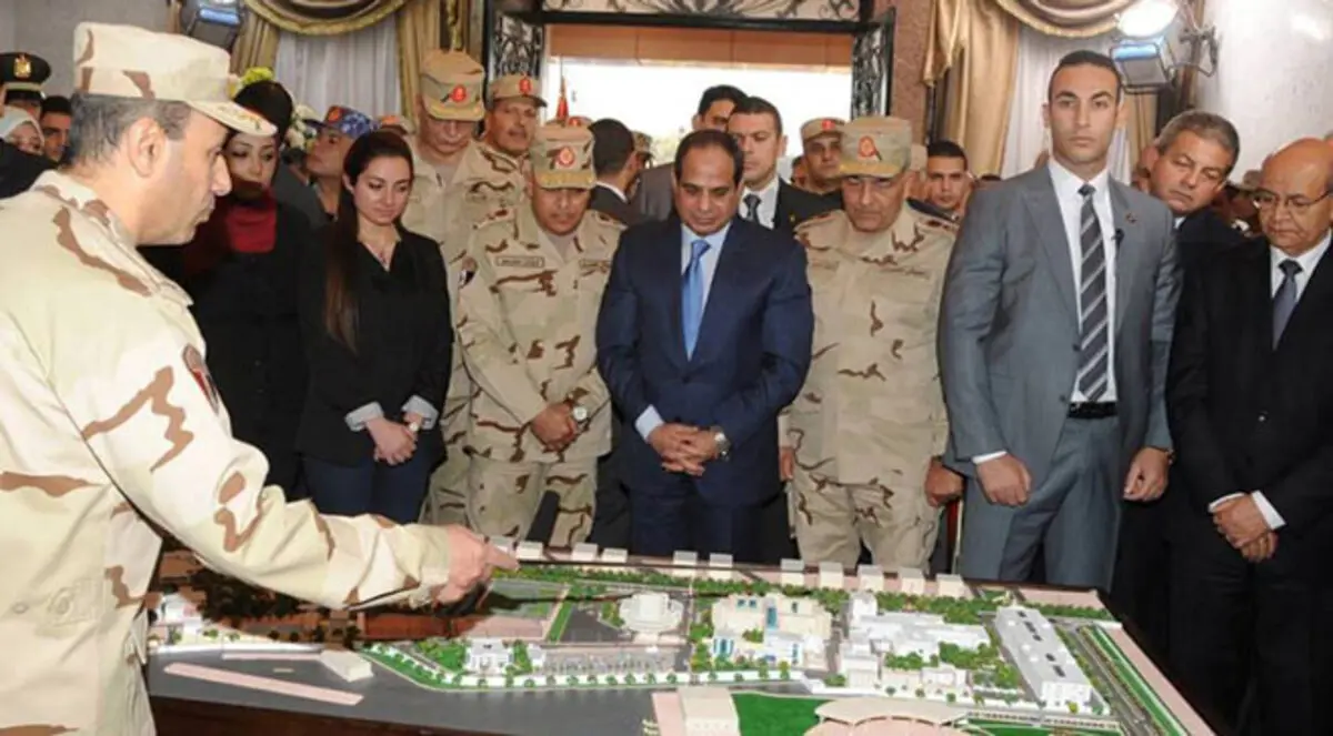 صورة: المشير طنطاوي بصحبة السيسي