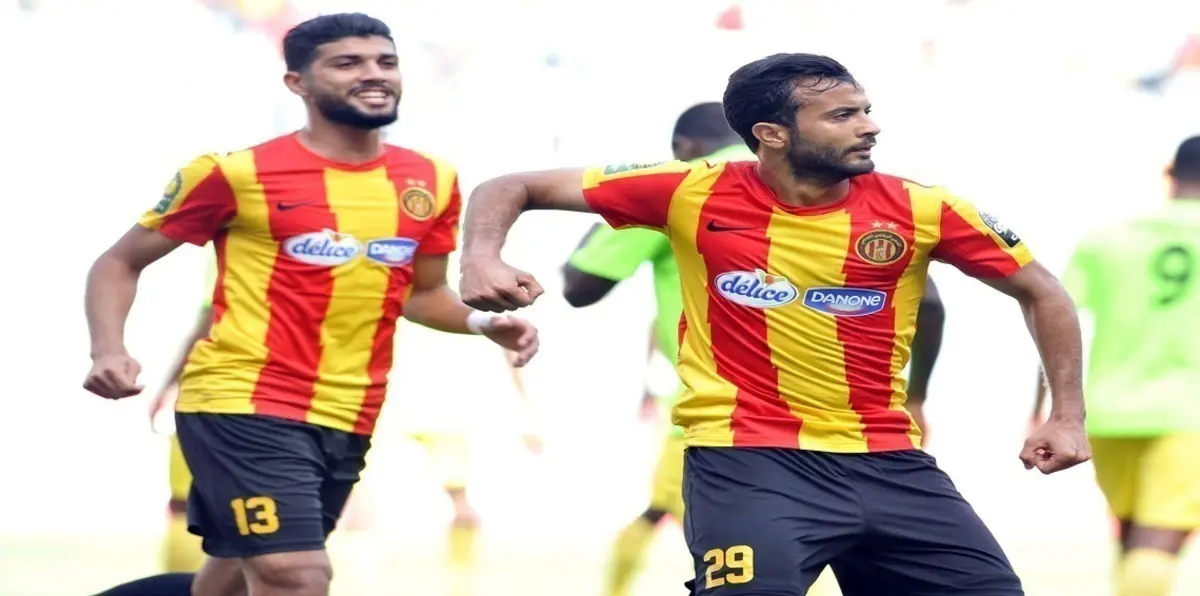 إصابة حكم مباراة الترجي التونسي والهلال السعودي في البطولة العربية (فيديو)