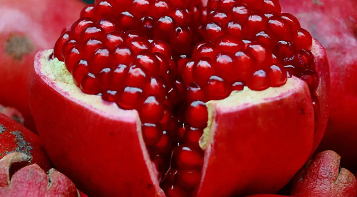 دراسة: الرمان علاج جديد لباركنسون والزهايمر