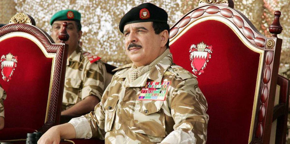 العاهل البحريني: نقف إلى جانب السعودية ضد الهجمات الحوثية