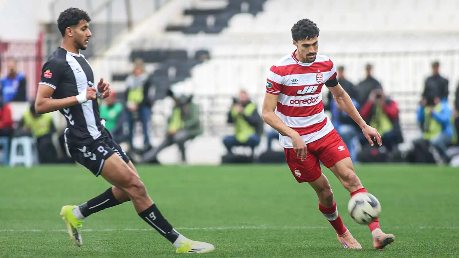 ترتيب الدوري التونسي للمحترفين بعد تعادل الإفريقي والصفاقسي (فيديو)