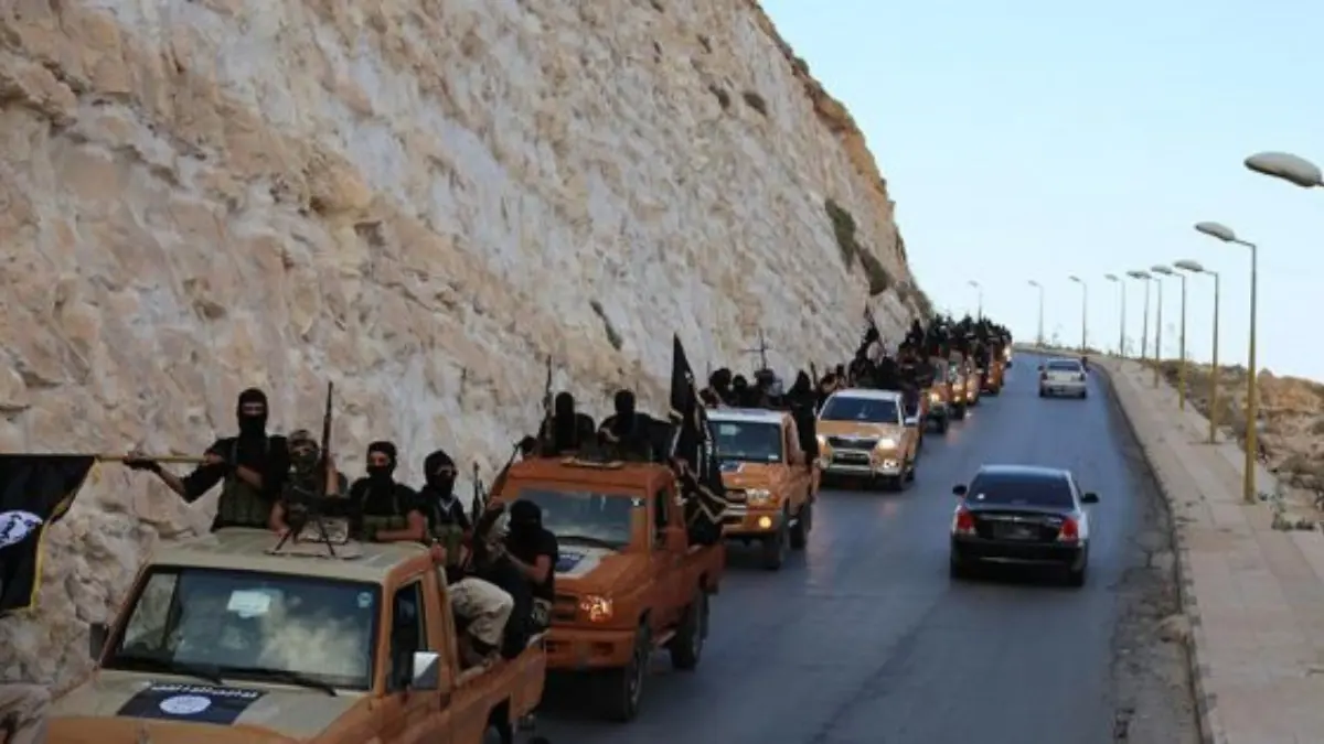 مجموعة موالية لـ"داعش" تعدم 5 عسكريين ليبيين