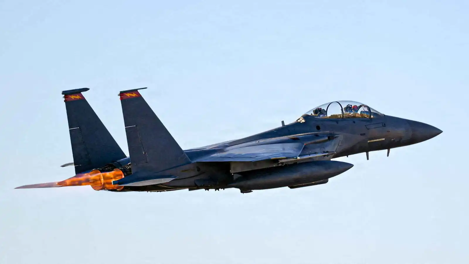 بصمات رادارية غامضة.. كيف أسقطت إيران الطائرة الأمريكية إف 15؟