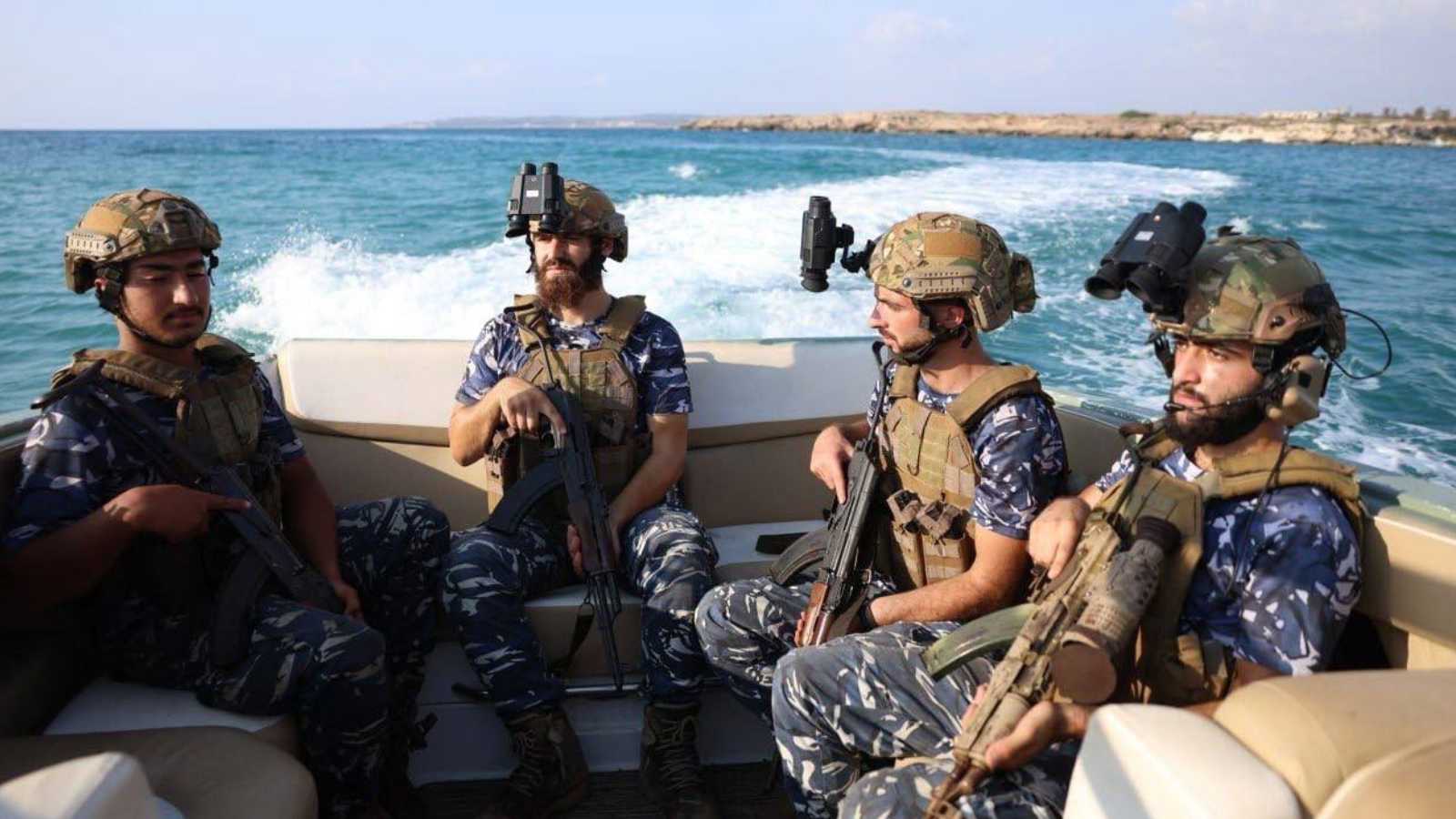 لمواجهة التحديات.. القوات البحرية تنتشر على طول الساحل السوري (صور)